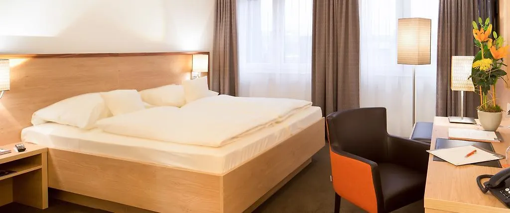 Stadthotel Am Roemerturm Cologne 4*,