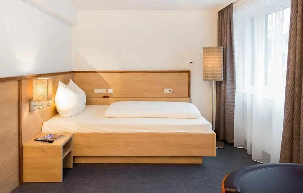 Stadthotel Am Roemerturm Cologne