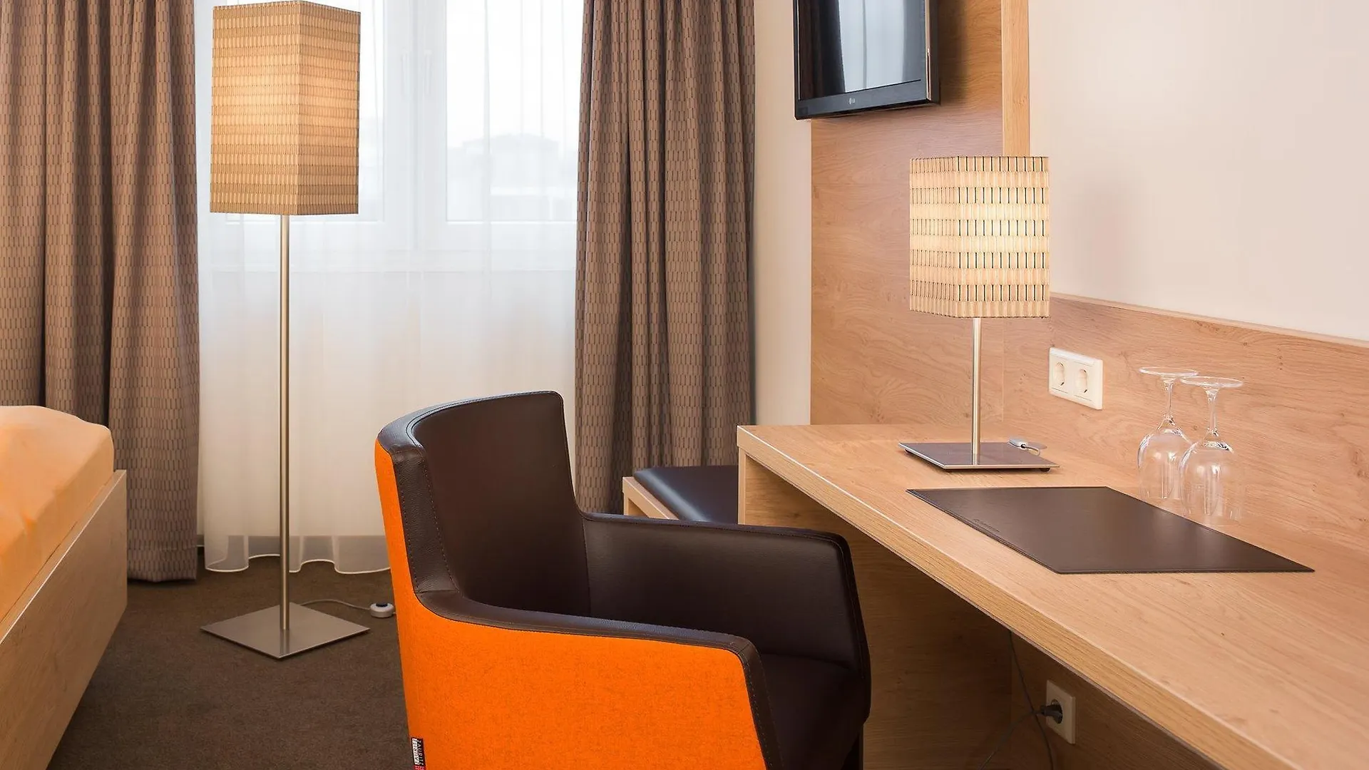 Stadthotel Am Roemerturm Cologne Hotel