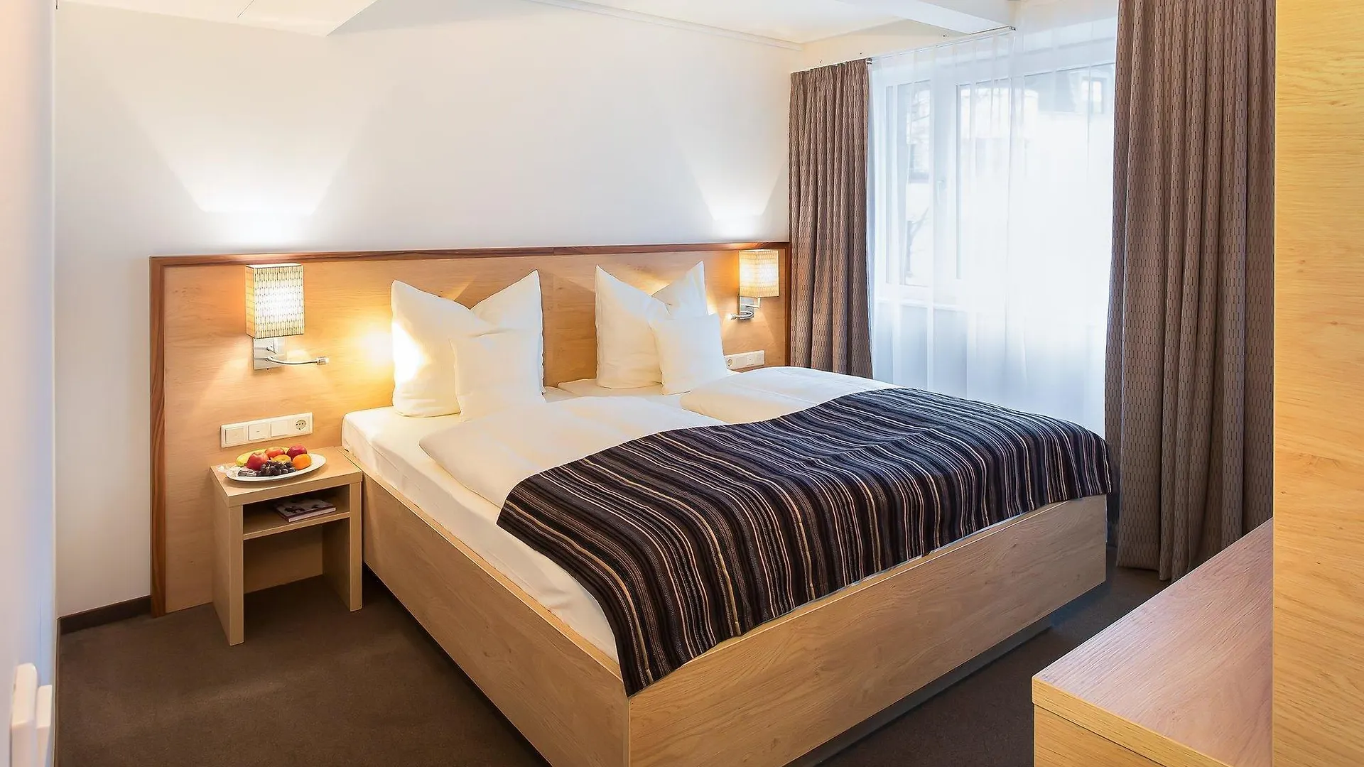 Hotel Stadthotel Am Roemerturm Cologne